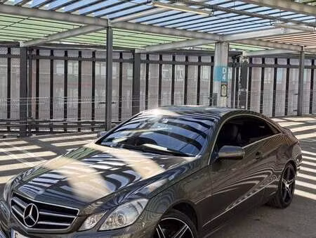 Mercedes-Benz Classe E E 250 2.1 150 Elegance