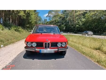 BMW E3 2500