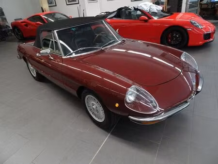 Alfa Romeo Spider Duetto 2.0
