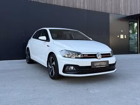 Volkswagen Golf GTI 2.0 200