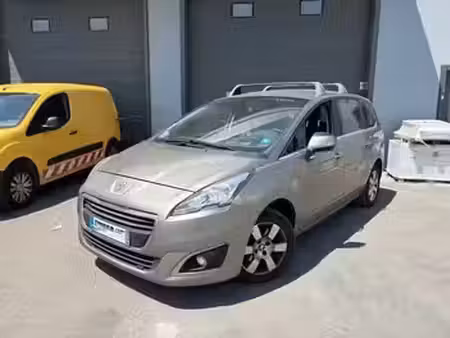 Peugeot 5008 1.2 PureTech 130 Allure
