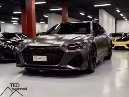 Audi A6 RS6 quattro