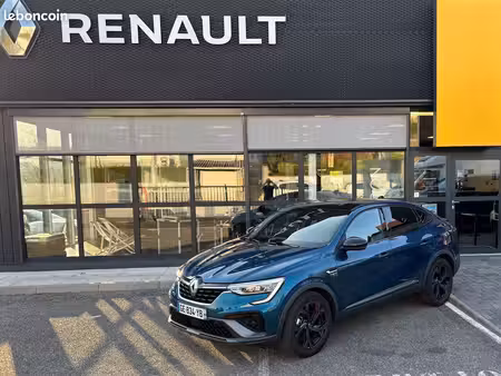 Renault Arkana E-Tech 1.6 145 RS Line