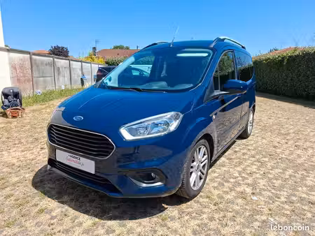 Ford Tourneo Courier 1.0 100