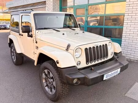Jeep Wrangler V6 3.8 199 Golden Eagle 4x4