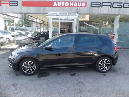 Volkswagen Golf 1.0 TSI 110