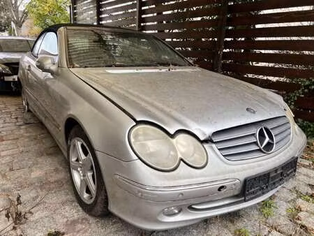 Mercedes-Benz CLK 320
