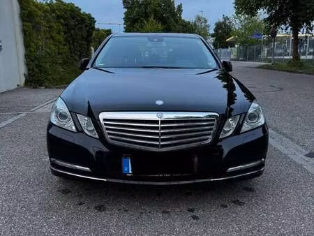 Mercedes-Benz Classe E E 200 2.0 184 Elegance
