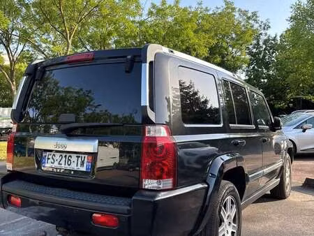 Jeep Commander V6 3.0 218 Overland 4x4