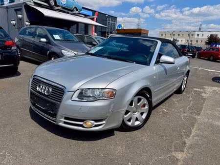Audi TT quattro