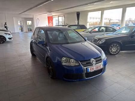 Volkswagen Golf R32 V6 3.2 250 4Motion