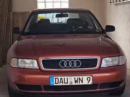 Audi A4 1.6 101