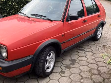 Volkswagen Golf GTI 1.8