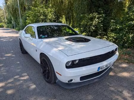 Dodge Challenger SRT 392 V8 6.4