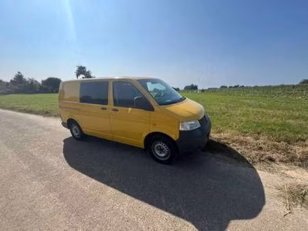 Volkswagen Transporter T5 1.9 TDI 84