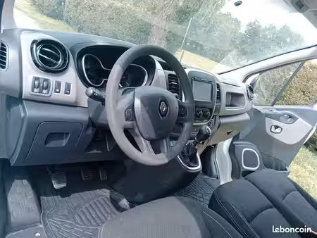 Renault Trafic dCi 115