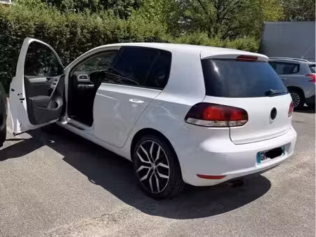 Volkswagen Golf 1.4 TSI 122