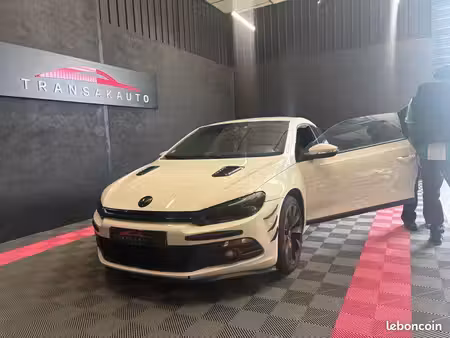 Volkswagen Scirocco 2.0 TDI 140