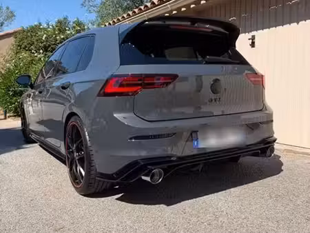 Volkswagen Golf GTI 2.0 245