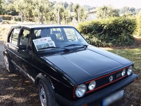 Volkswagen Golf GTI 1.8