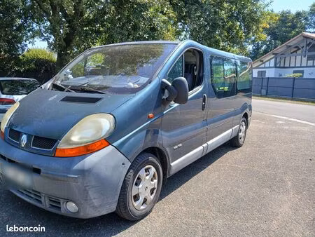 Renault Trafic 2.5 dCi 140