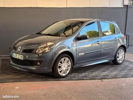 Renault Clio 1.6 110 Initiale