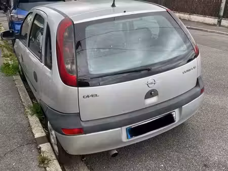 Opel Corsa 1.2 75
