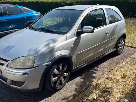 Opel Corsa 1.2 80