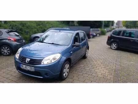 Dacia Sandero 1.6 MPI 90 Laureate