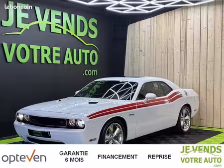 Dodge Challenger RT V8 5.7