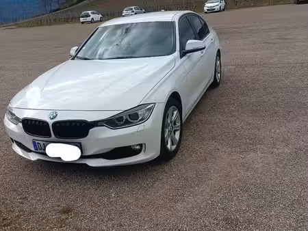 BMW Série 3 330d 3.0 258