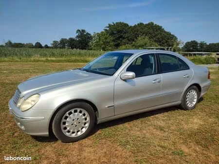 Mercedes-Benz Classe E E 240 V6 2.6 177