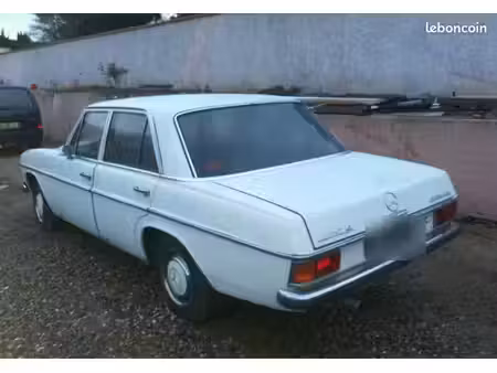 Mercedes-Benz Classe E 230