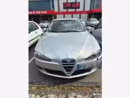 Alfa Romeo 147 1.6 TS 105 Impression