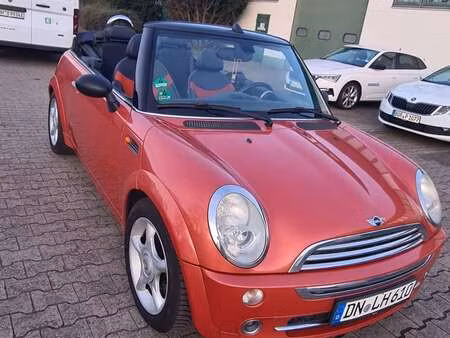 Mini Cabrio Cooper 1.6 115