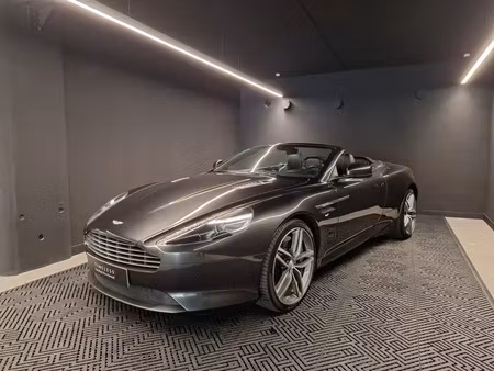 Aston Martin DB9 V12 5.9