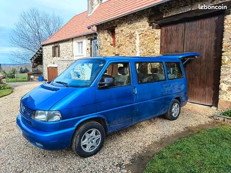 Volkswagen Transporter T4 2.5 TDI 102