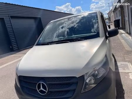 Mercedes-Benz Vito 114 2.0 136
