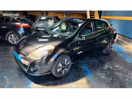Renault Clio 1.2 75