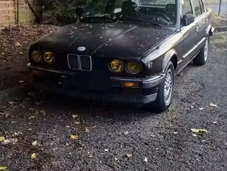 BMW Série 3 324d
