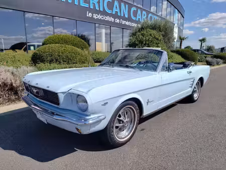 Ford Mustang V8 4.7