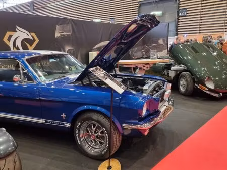 Ford Mustang V8 4.7