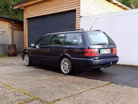 Volkswagen Passat 2.0 T 150