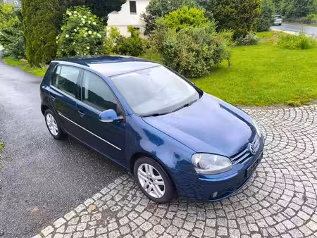 Volkswagen Golf 1.6 102