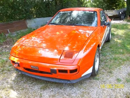 Porsche 944 