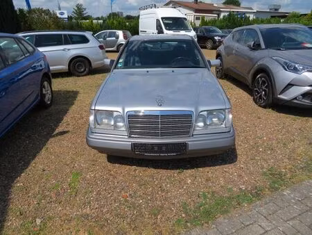 Mercedes-Benz Classe E E 220