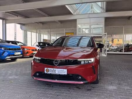 Opel Astra 1.2 110 Elegance