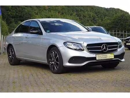 Mercedes-Benz Classe E E 400 Avantgarde 4Matic