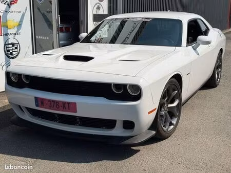 Dodge Challenger RT