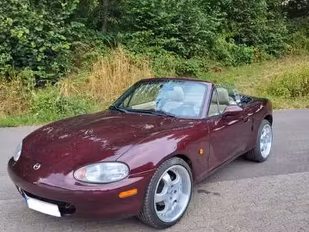 Mazda MX5 1.6 110